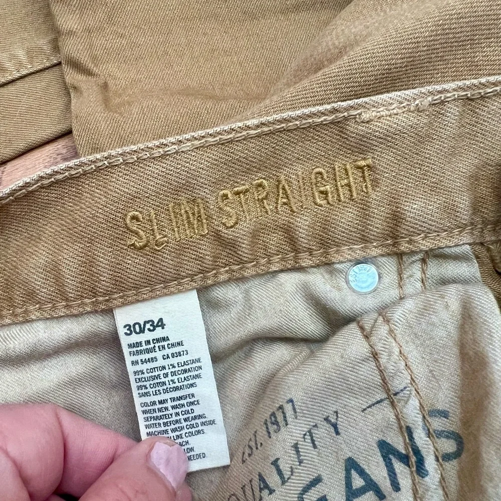 American Eagle Mens Khaki jeans 30/34 Slim Straight